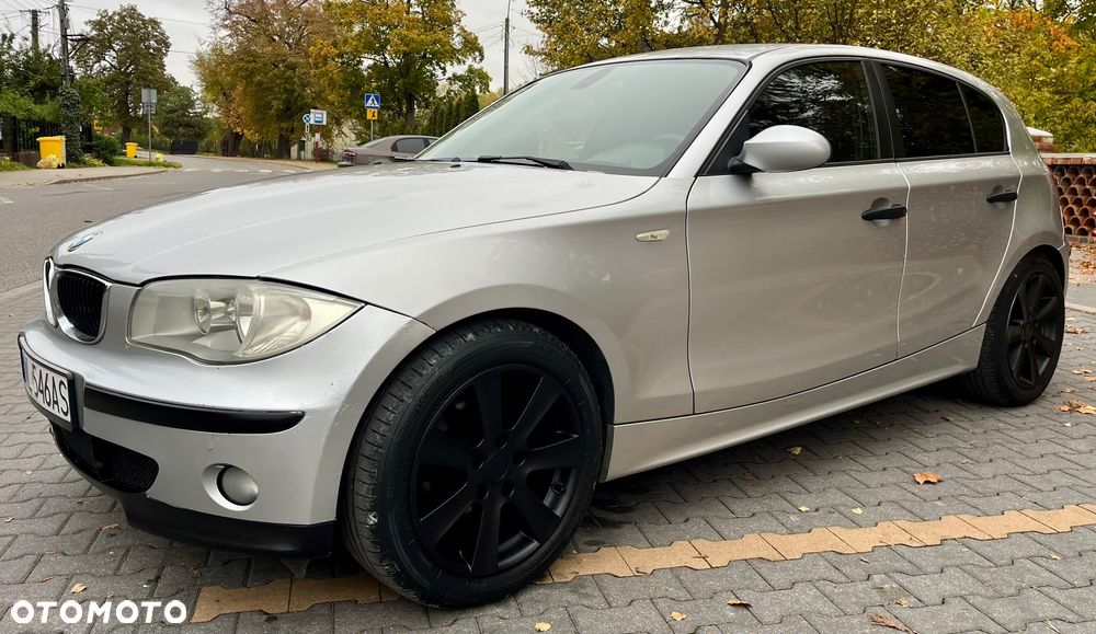 BMW Seria 1 2005 photo 2
