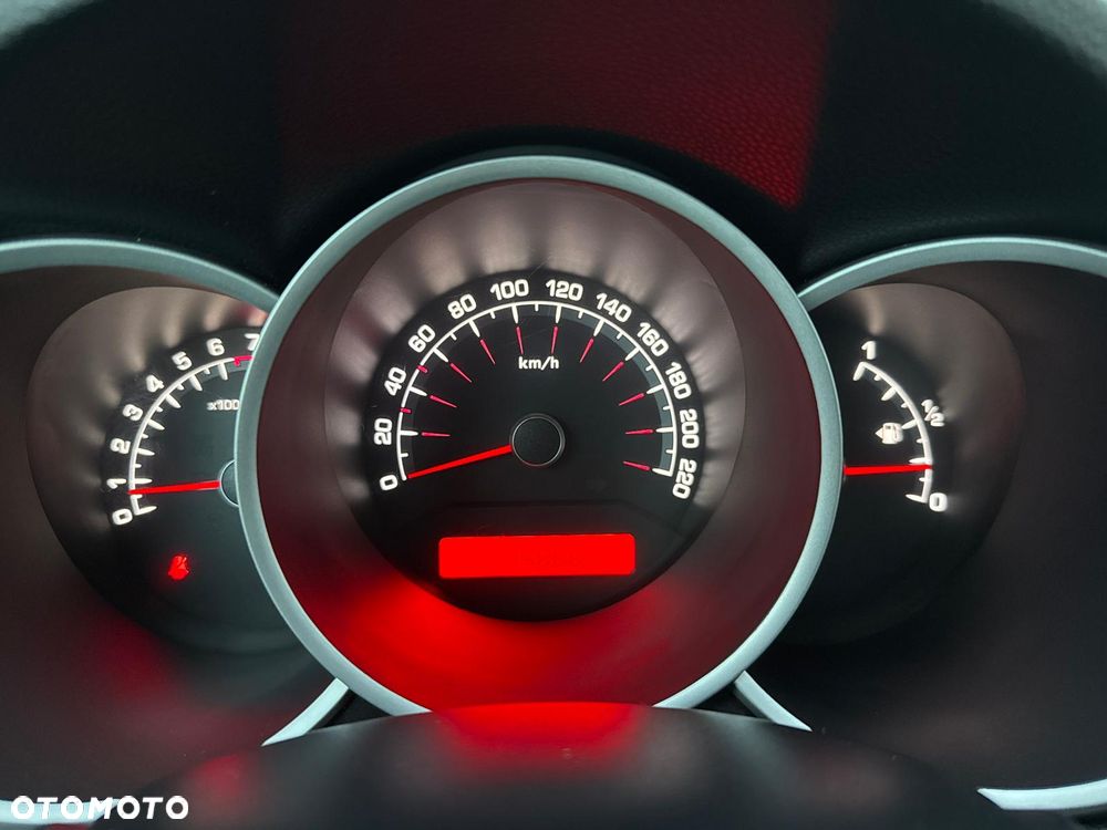 Kia Venga 1.4 XL - 18