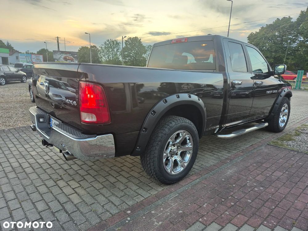 Dodge RAM 1500 5.7 4x4 - 5