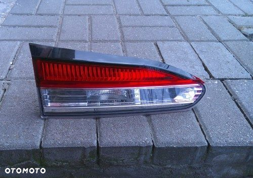 TOYOTA COROLLA CROSS HASCO 16-180 22 LEWA TYLNA LAMPA KLAPA ORYGINAŁ - 4