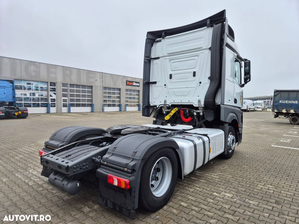 Mercedes-Benz Actors 1845 - 4