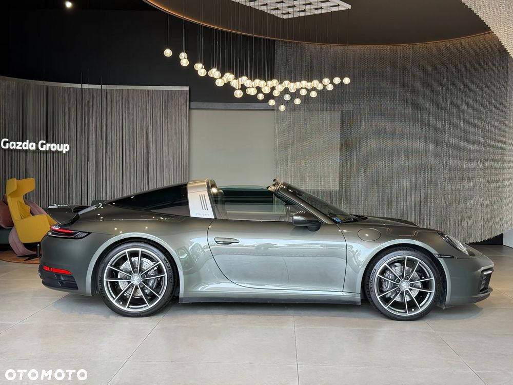 Porsche 911 Targa 4 - 7