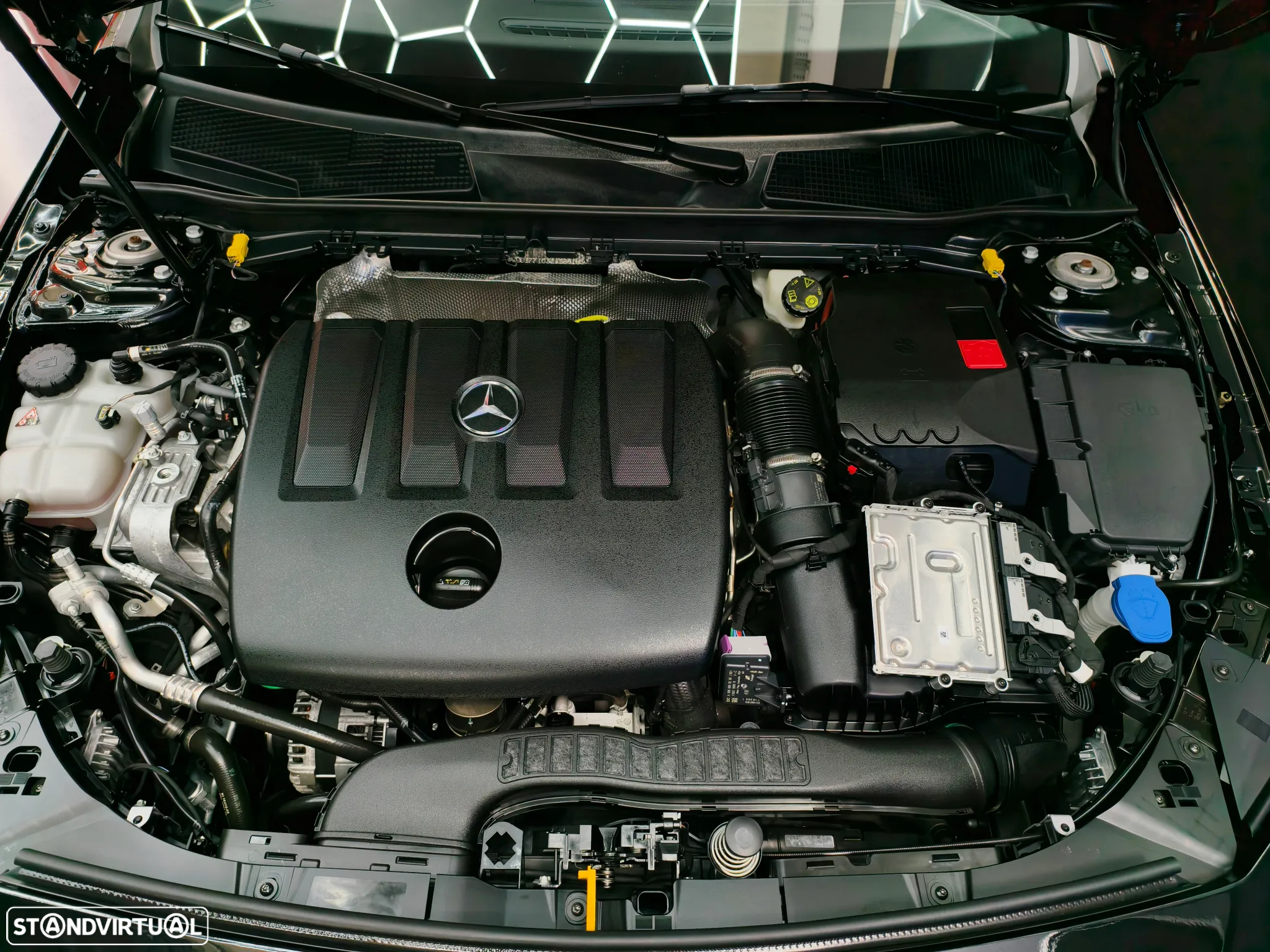 Mercedes-Benz A 180 d AMG Line Aut. - 19