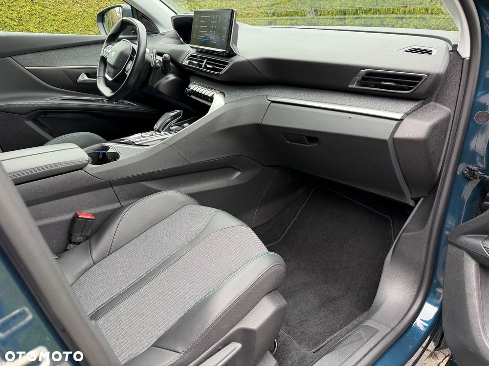 Peugeot 5008 BlueHDi 130 EAT8 Allure Pack - 25