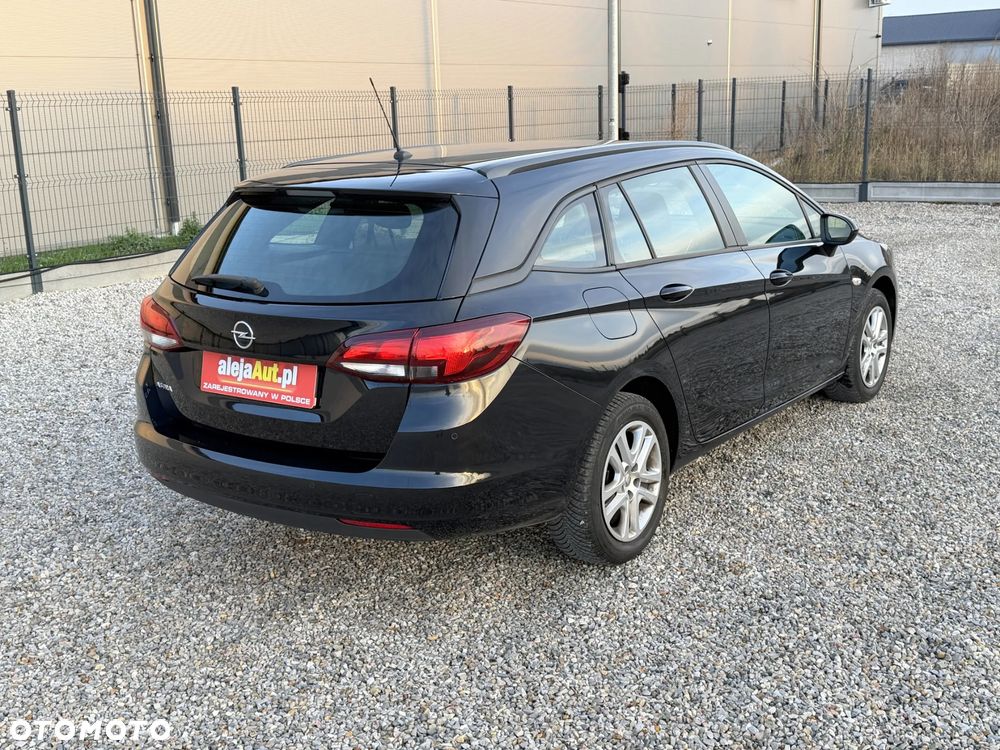 Opel Astra 1.2 T Edition S&S - 4