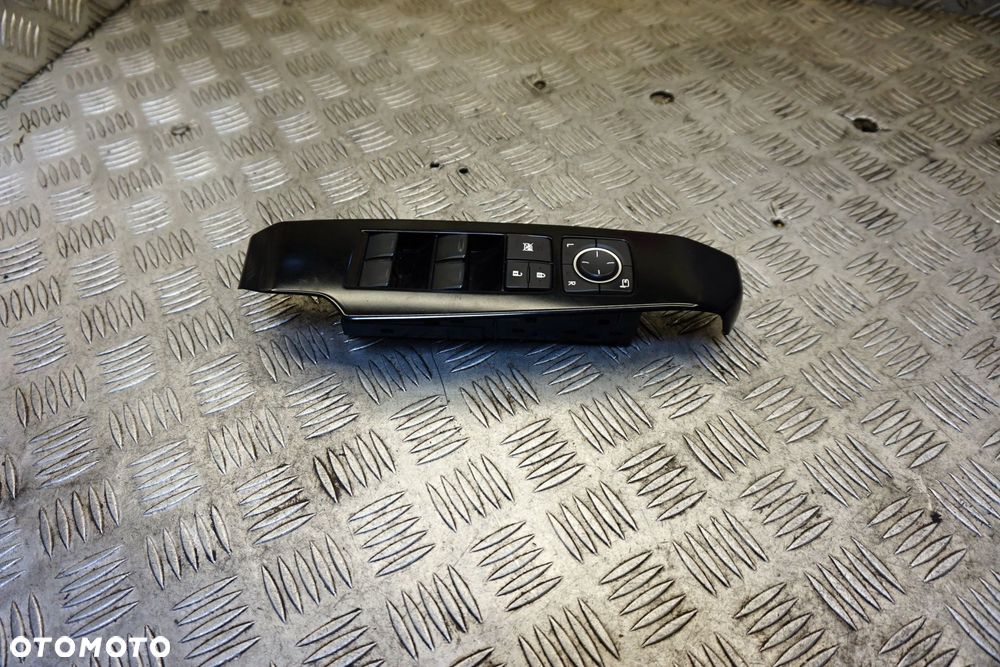 PANEL STEROWANIA SZYB IS III E3 84040-53230 EU LEXUS 2013-2017 - 2