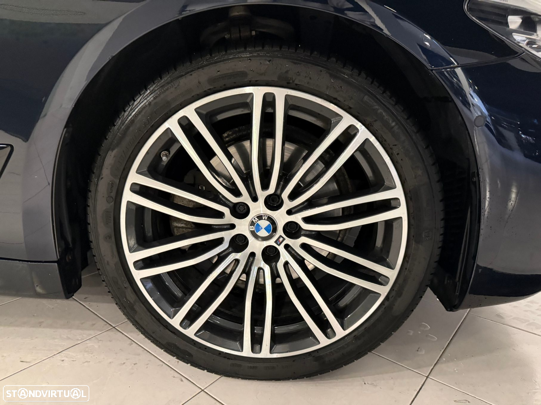 BMW 520 d Touring Aut. M Sport Edition - 16