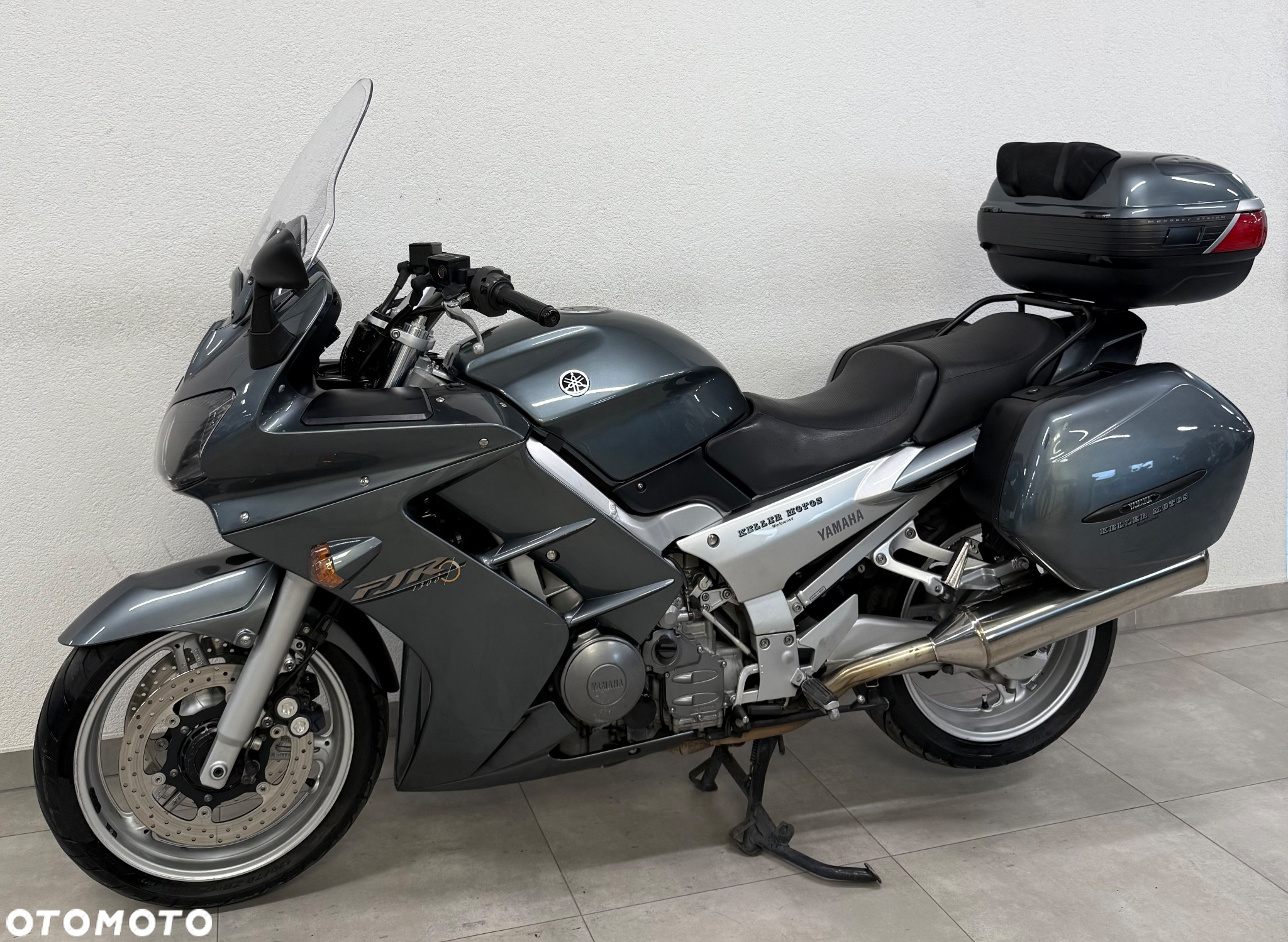 Yamaha FJR - 2