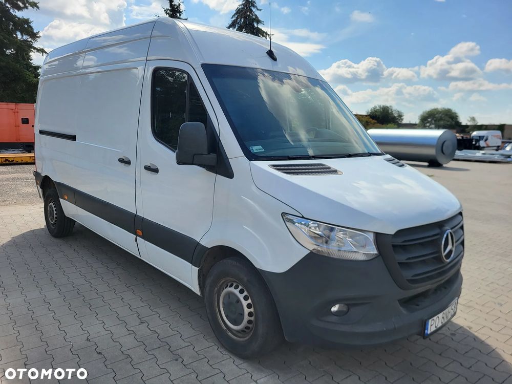 Mercedes-Benz Sprinter - 6