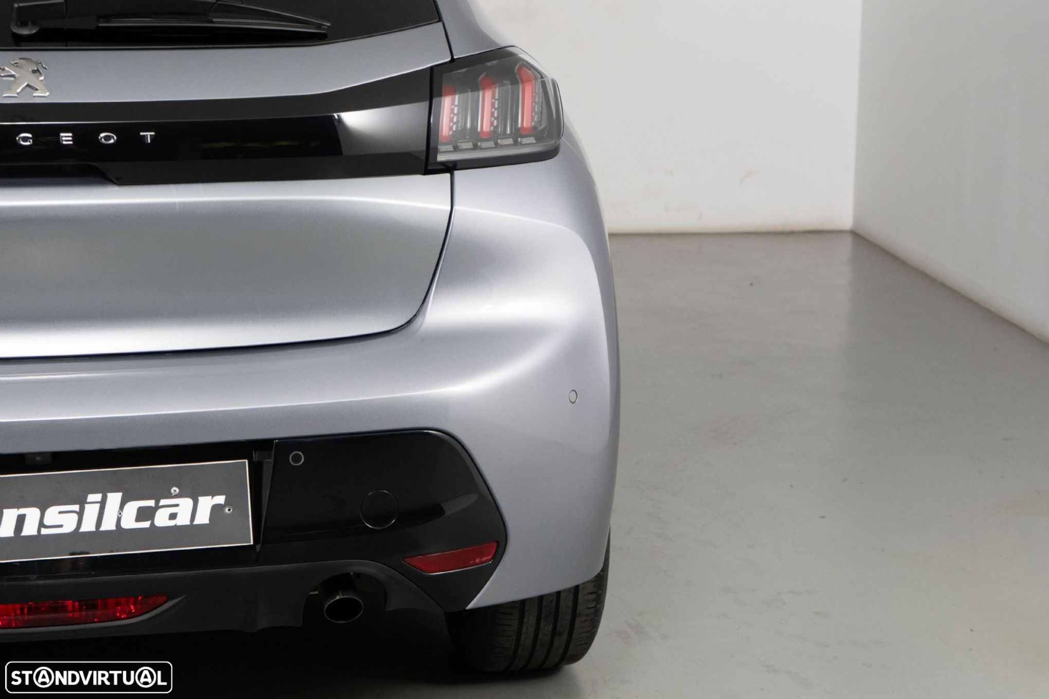 Peugeot 208 1.2 PureTech Allure - 16