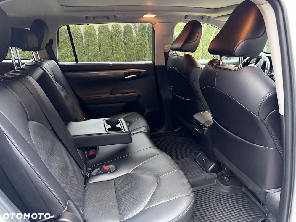 Toyota Highlander 2.5 Hybrid Executive Style - 9