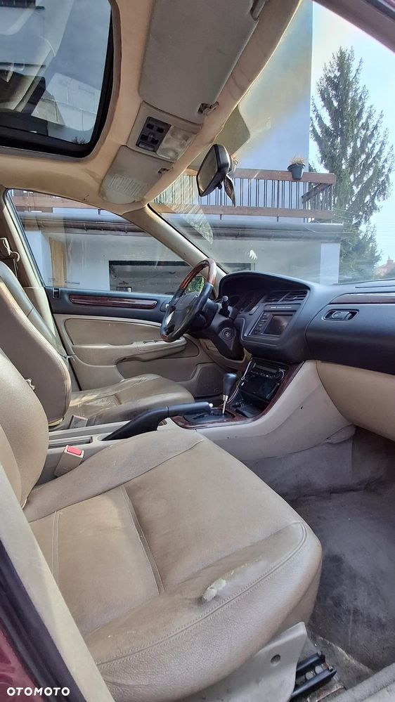 Honda Accord 2.0 ES - 14