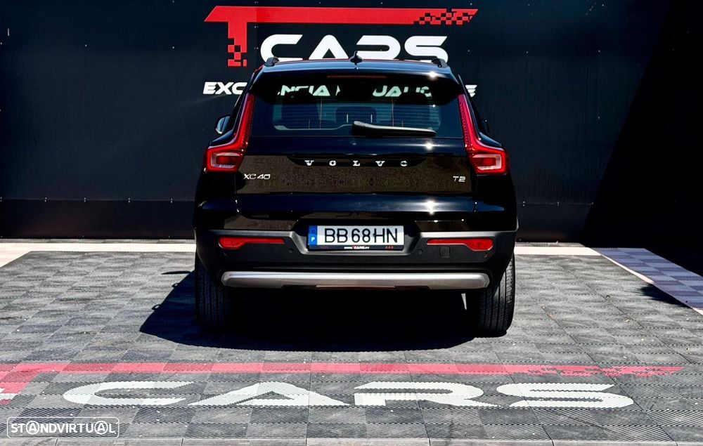 Volvo XC 40 1.5 T2 Essential Auto - 9