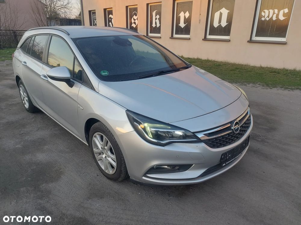 Opel Astra 1.6 D (CDTI) Start/Stop Innovation - 2