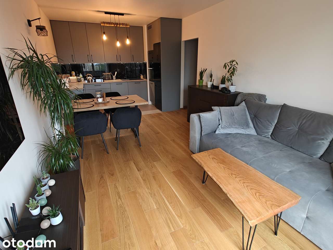 Mieszkanie 60m2 z 2 miejscami w garażu w cenie, na Muchoborze Wielkim