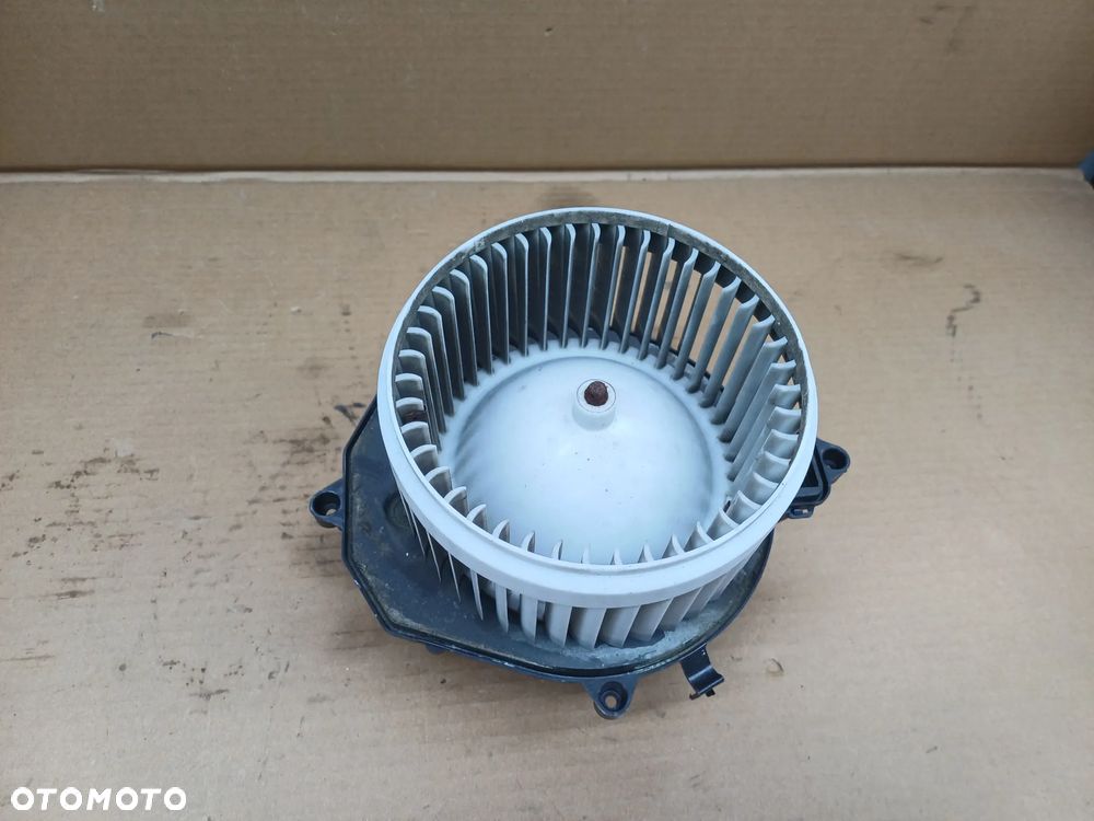 Berlingo Partner II wentylator dmuchawa nawiewu Europa bez klimatyzacji 5E2228200 - 7