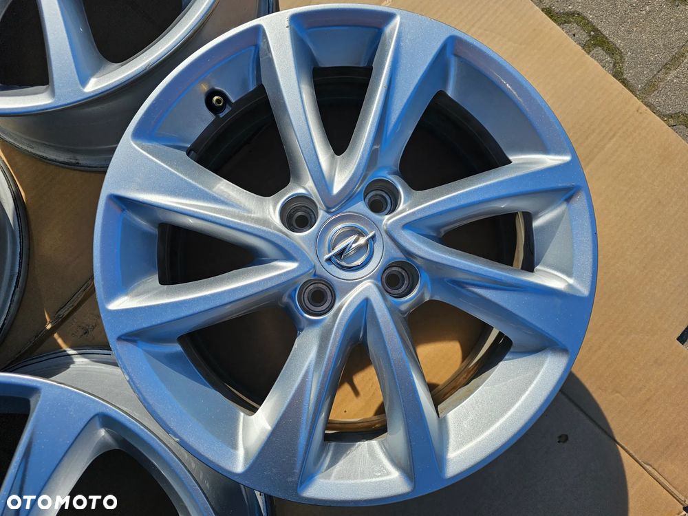 Opel OE Corsa F / 6,5Jx16 IS38 4x108 - 3