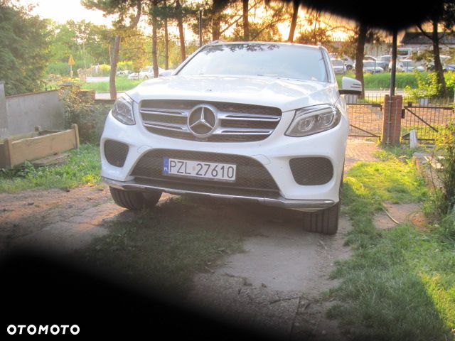 Mercedes-Benz GLE 250 d 4-Matic - 1