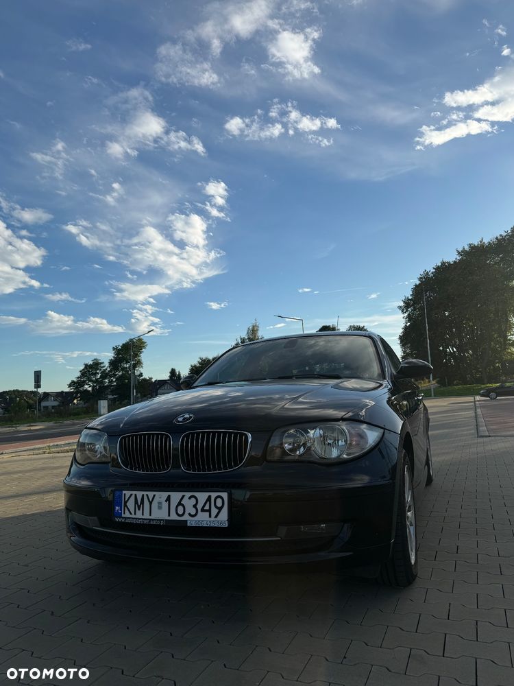 BMW Seria 1 116i - 8