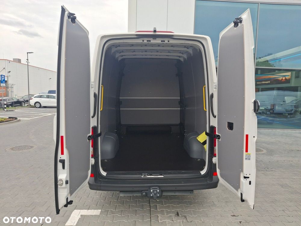 Volkswagen Crafter - 8