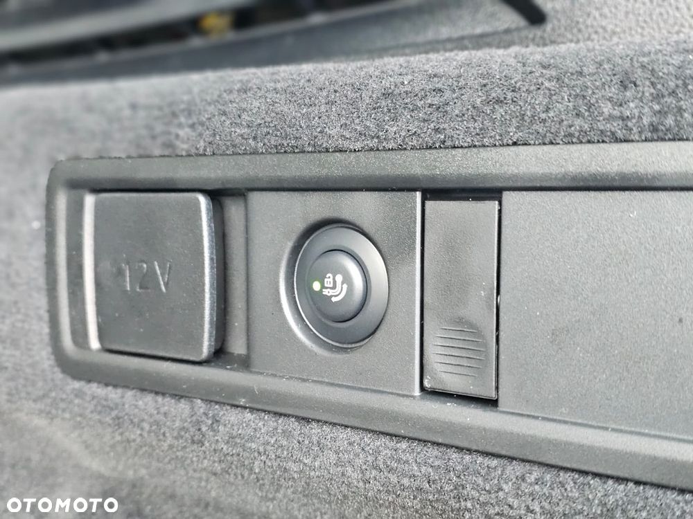 BMW X5 xDrive50e - 18