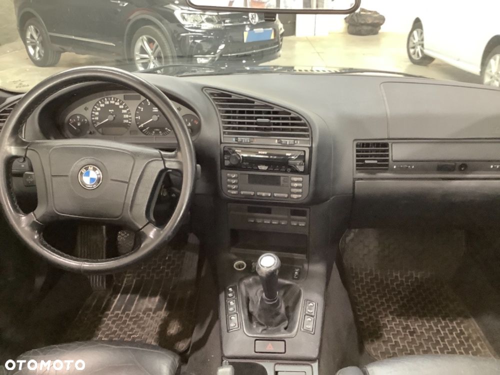 BMW Seria 3 - 14