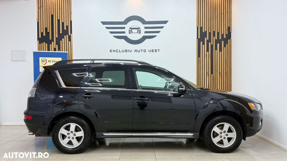 Mitsubishi Outlander 2.2 DI-D 4WD Instyle - 12
