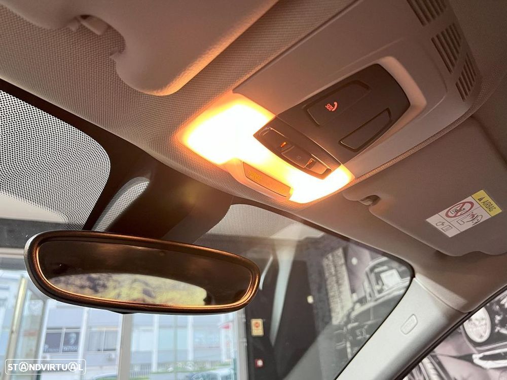 BMW X1 16 d sDrive - 17