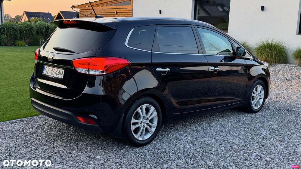Kia Carens 1.7 CRDi XL - 24