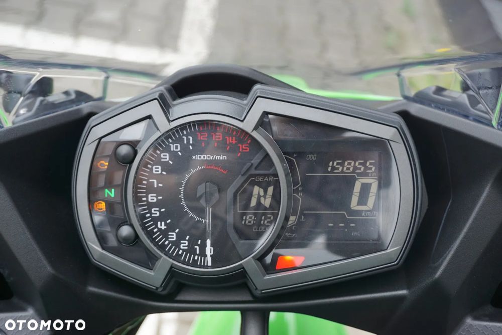 Kawasaki Ninja 400 - 26