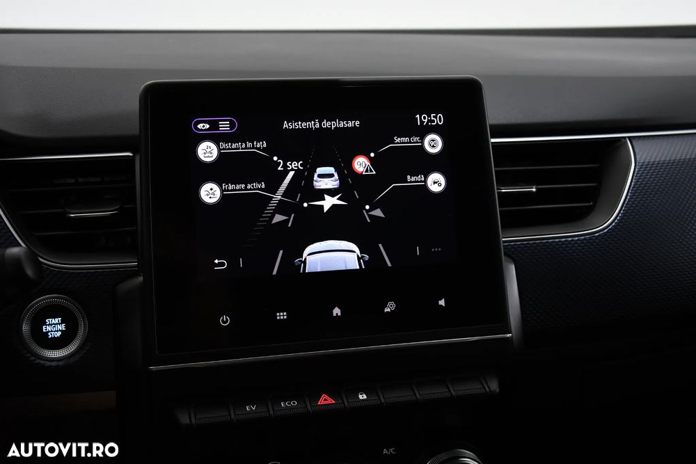 Renault Arkana E-TECH 145 Evolution - 17