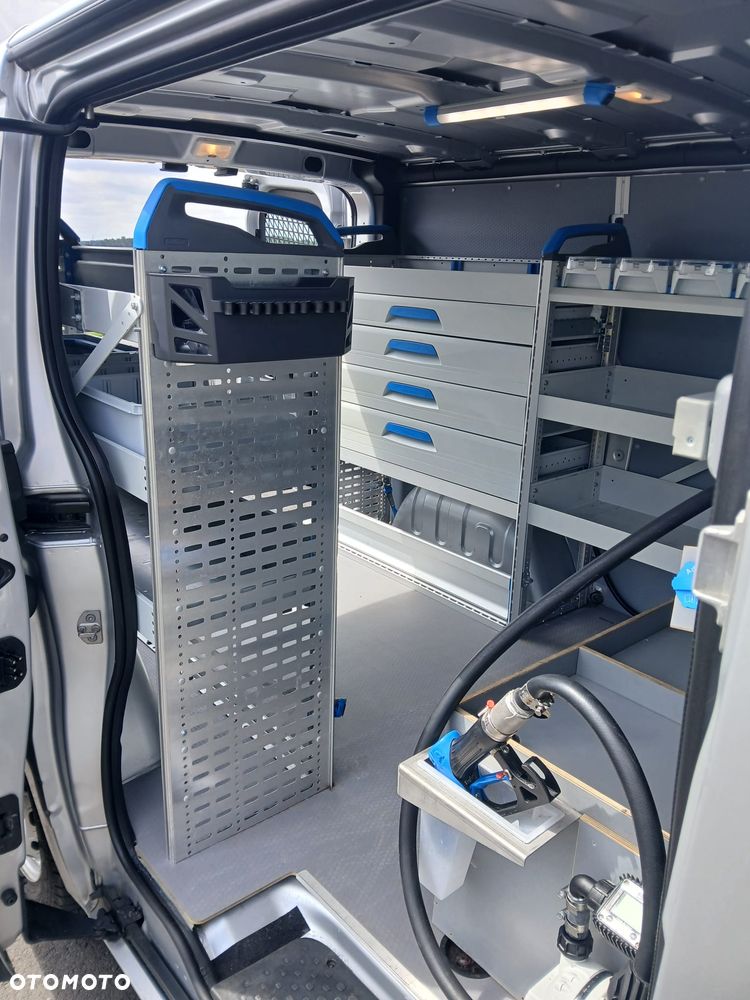 Renault Trafic - 9