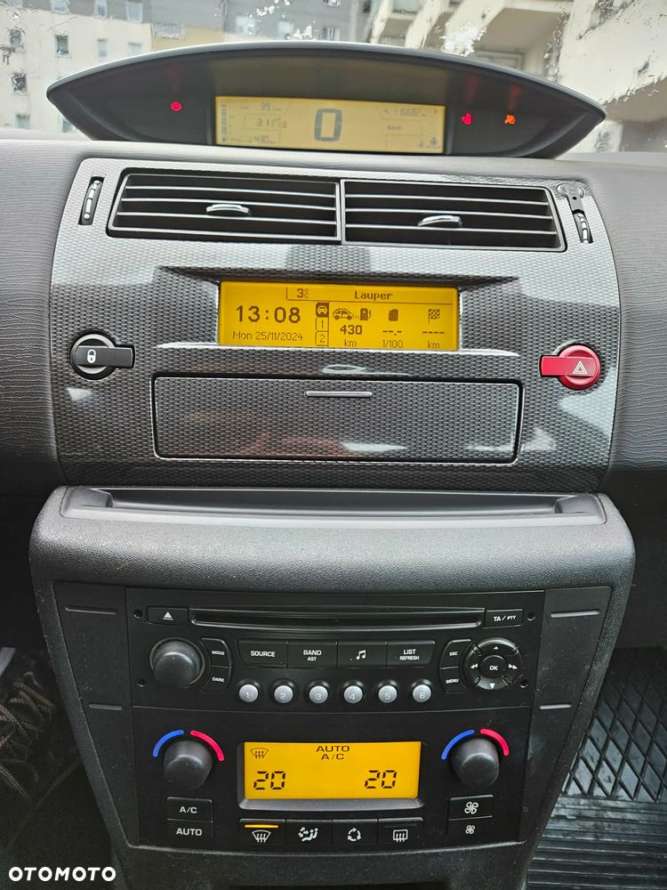 Citroën C4 1.6 16V By Loeb - 7