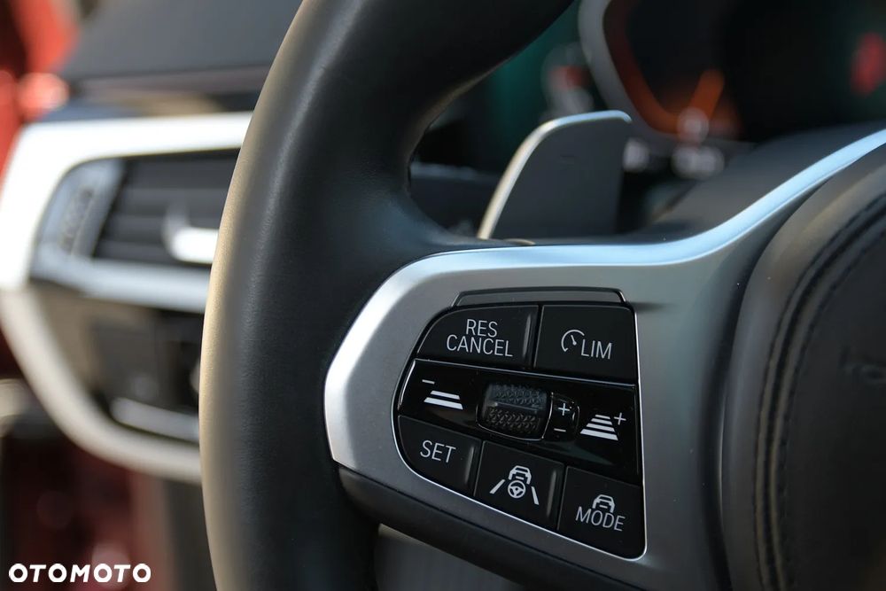 BMW 6GT 640i Sport Line sport - 30