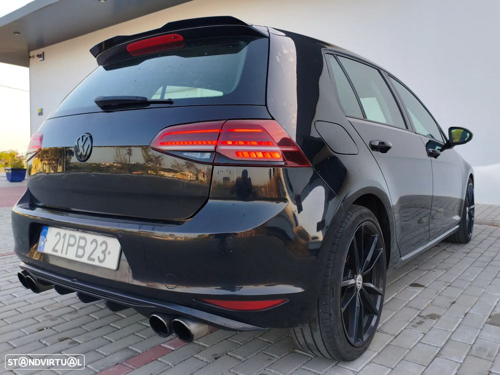 VW Golf 1.6 TDi R-Line - 29