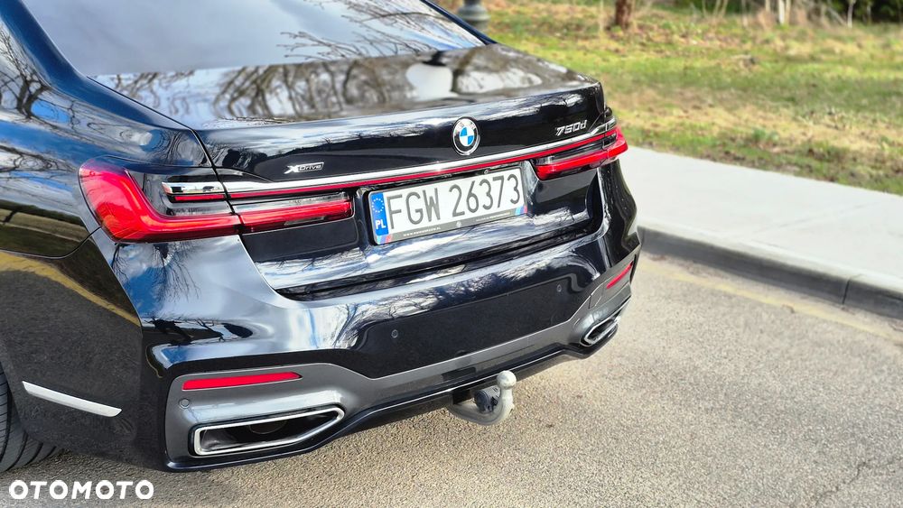 BMW Seria 7 750d xDrive sport - 37