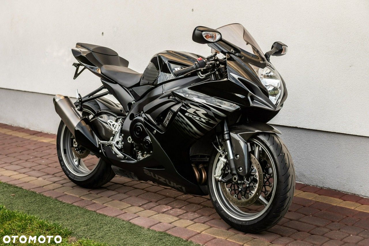 Suzuki GSX-R - 1