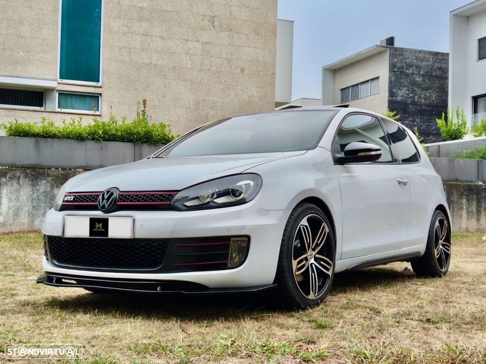 VW Golf 2.0 TSi GTI - 42