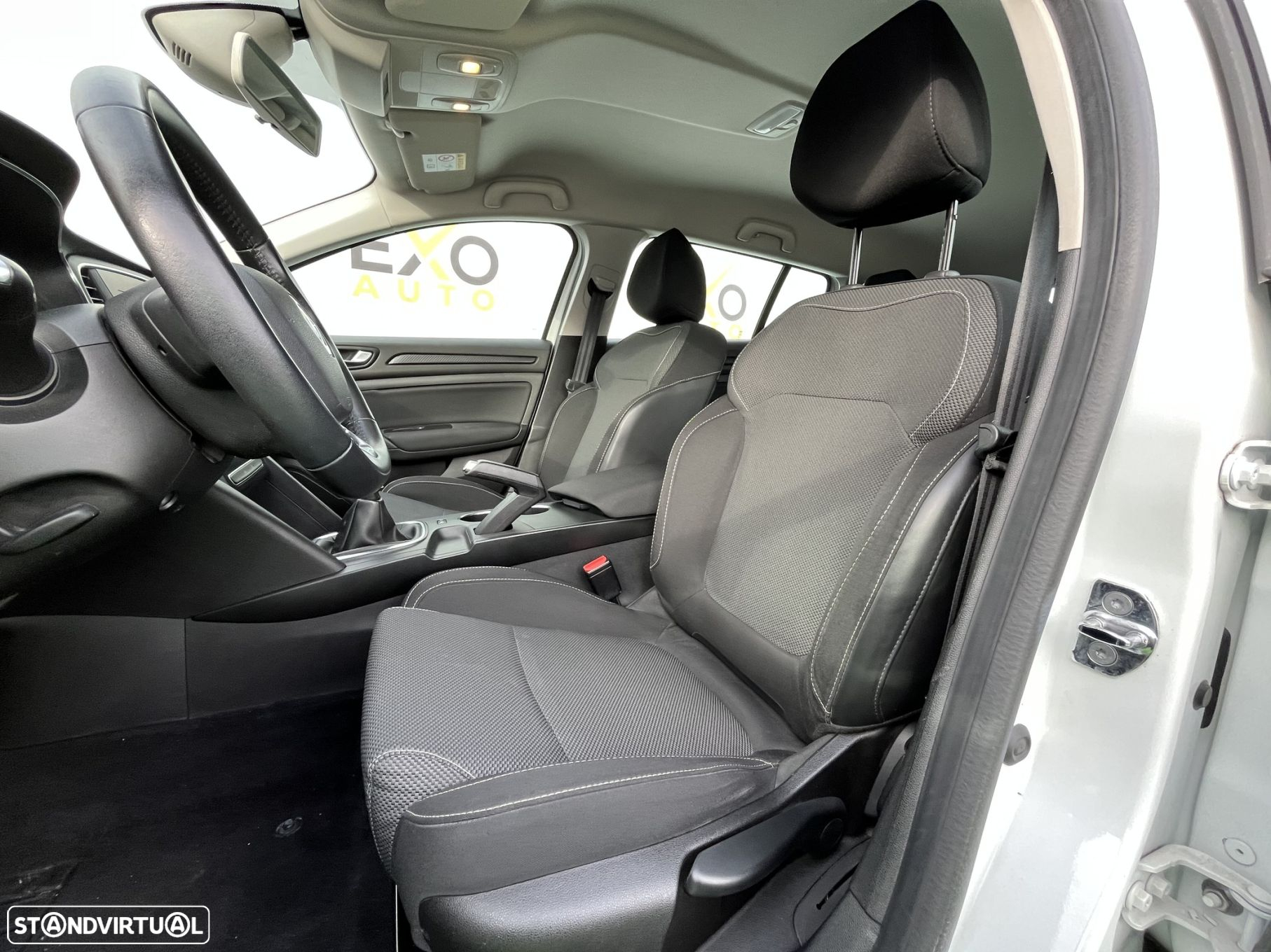 Renault Mégane Sport Tourer 1.5 Blue dCi Zen - 15