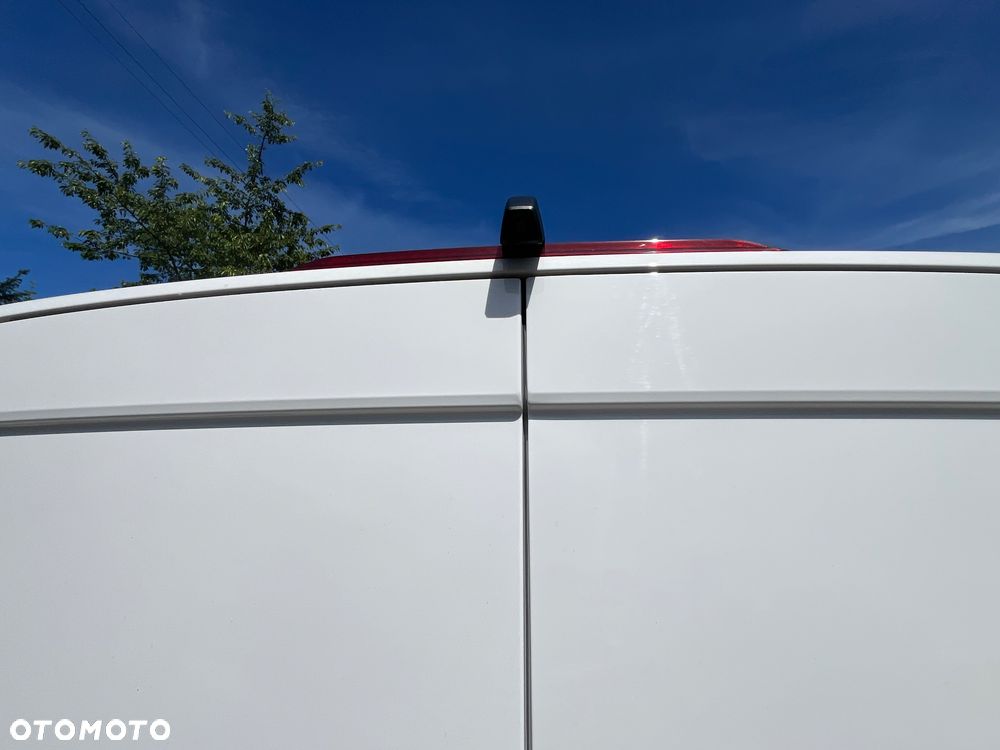 Volkswagen Crafter - 18