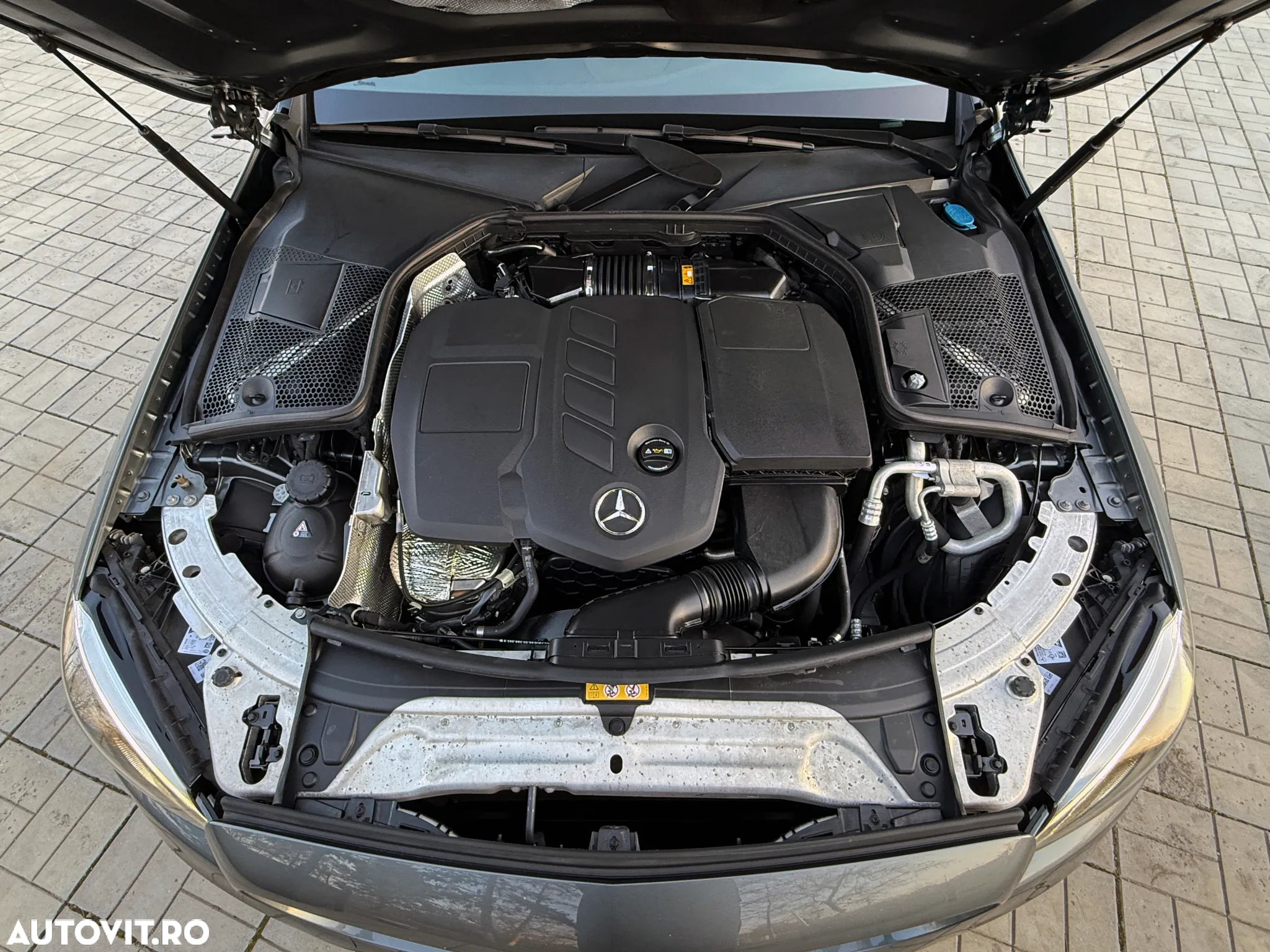Mercedes-Benz C 200 d Avantgarde - 15