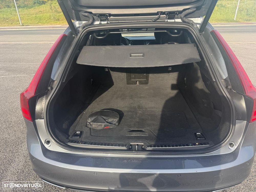 Volvo V90 2.0 T8 Inscription AWD Geartronic - 10