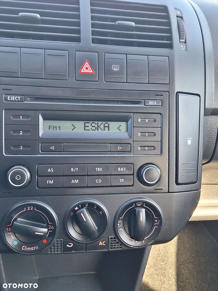 Volkswagen Polo 1.2 Tour Edition - 4