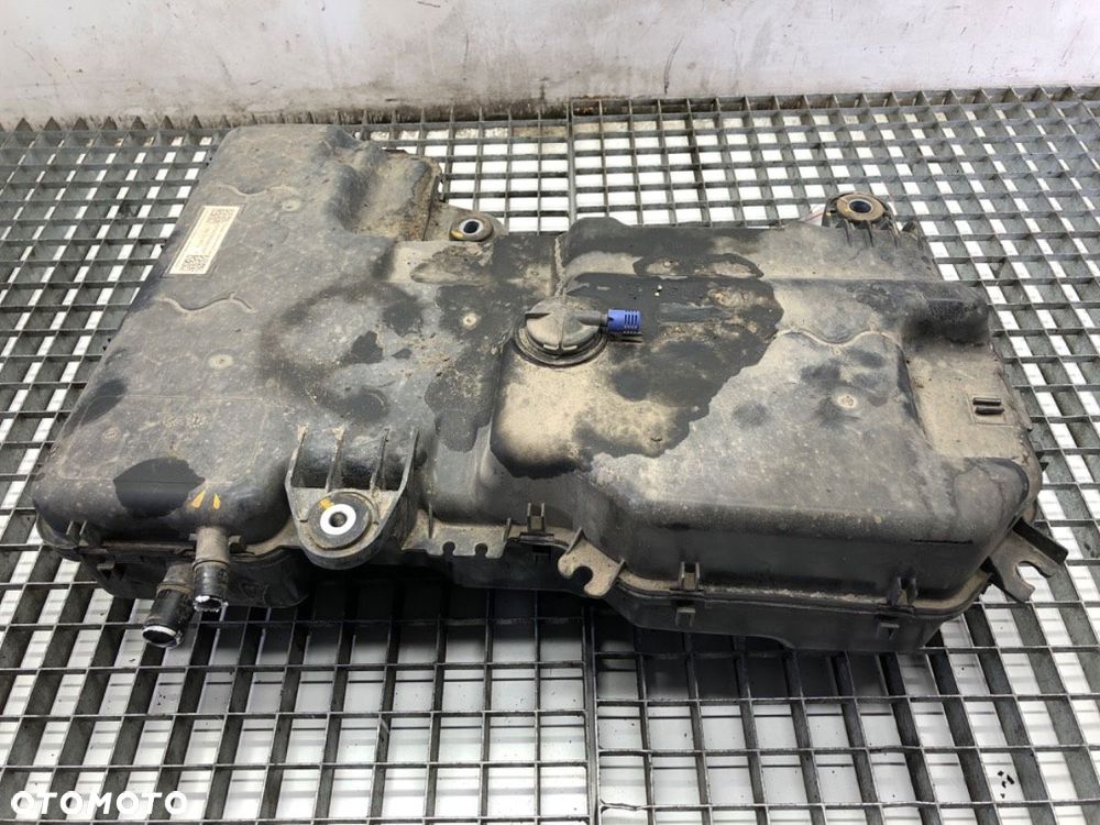 ZBIORNIK SCR  VW TRANSPORTER / CARAVELLE VI Autobus (SGB, SGJ, SHB, SHJ) 2015 - 2022 2.0 TDI 81 kW - 2