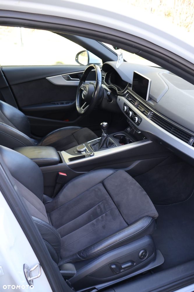 Audi A4 Avant 2.0 TDI - 19