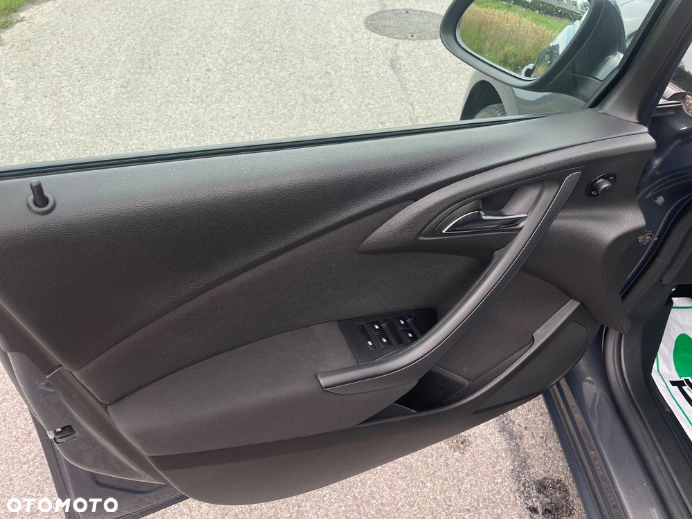 Opel Astra 1.6 D (CDTI) Start/Stop Innovation - 9