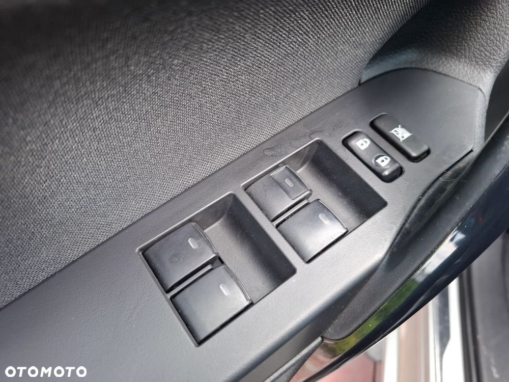 Toyota Auris - 18