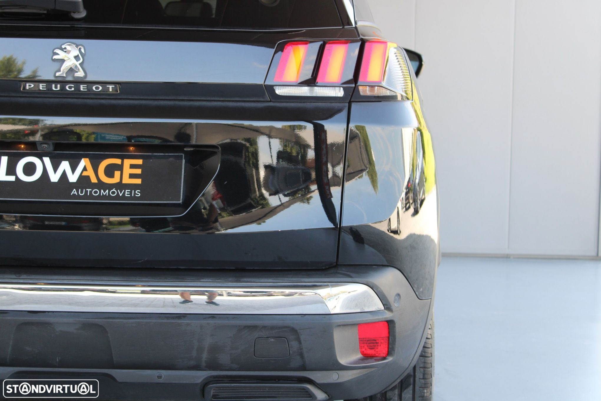 Peugeot 3008 1.2 PureTech Allure EAT8 - 13