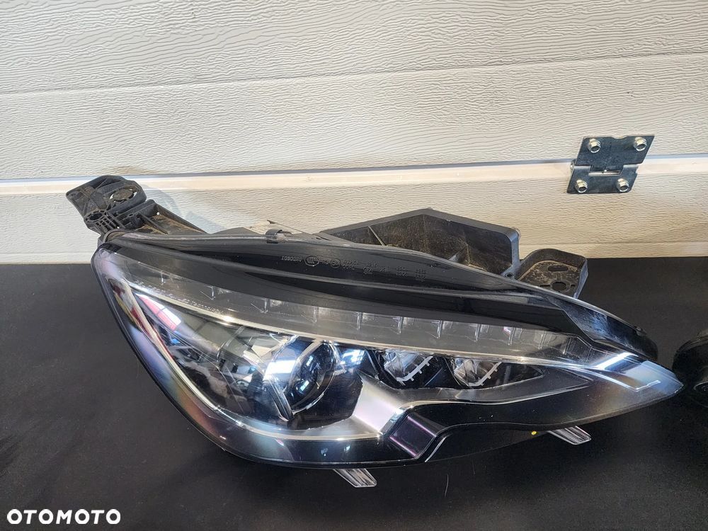 Peugeot 308 T9  lampa reflektor komplet FULL LED EUROPA - 2