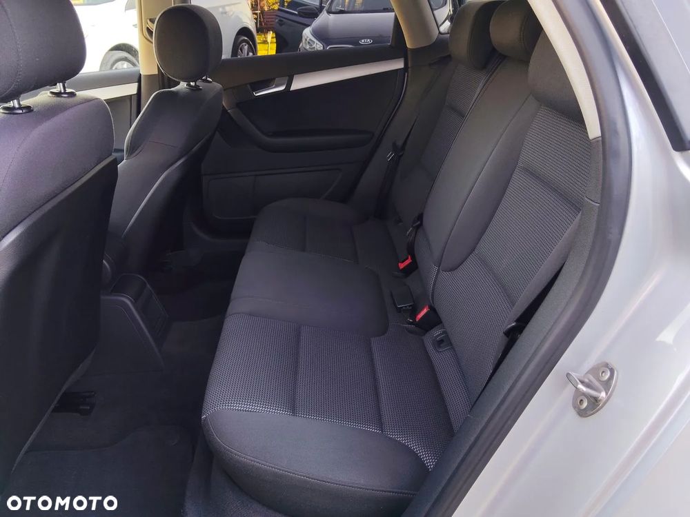 Audi A3 Sportback 2.0 TDI Attraction - 24
